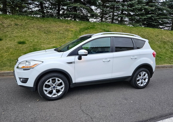 Ford Kuga cena 33500 przebieg: 231000, rok produkcji 2012 z Wałbrzych małe 172